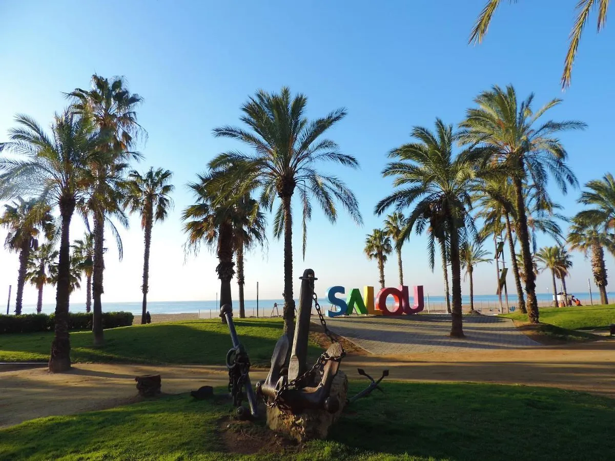 Apartment In Salou Next To The Beach For Families,Wifi 0*,