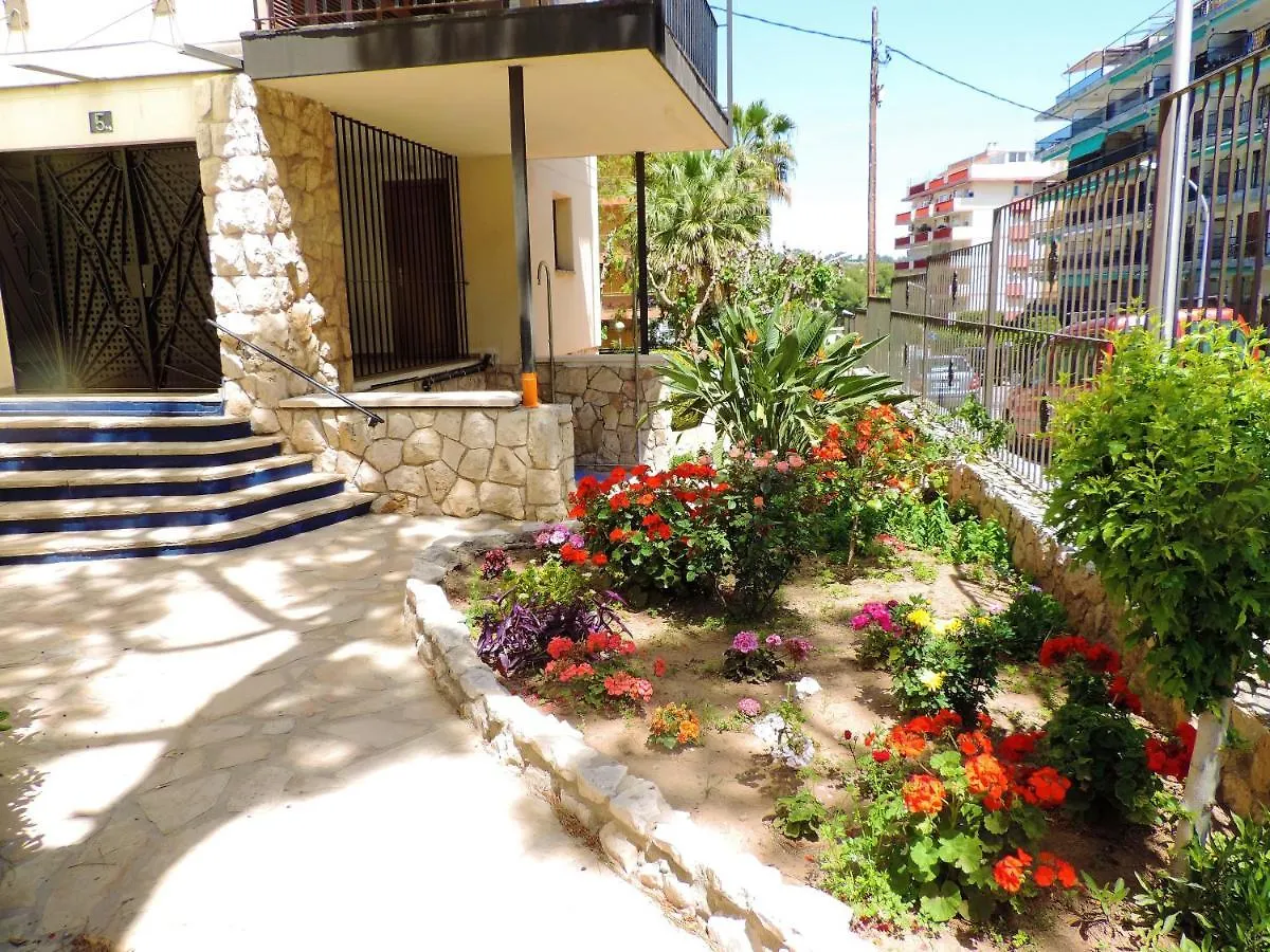 Apartment In Salou Next To The Beach For Families,Wifi 0*,  Spain